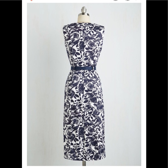 NWT ModCloth Classy Floral Midi Dress size 8 - Picture 3 of 8